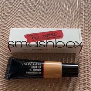 Smashbox foundation